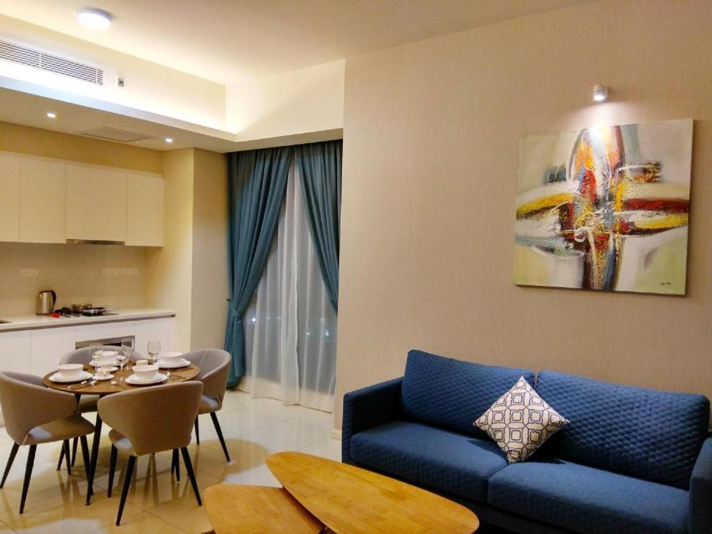 Bukit Bintang Luxury 2room 1b, 3mins-pavilion Mall * Kuala Lumpur